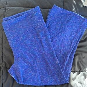 Athleta Blue and Purple Leggings 3/4 Length